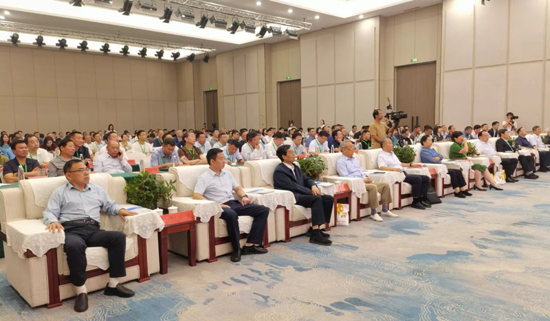 第一届中国·潢川金桂节暨河南省园林绿化协会2024年年会